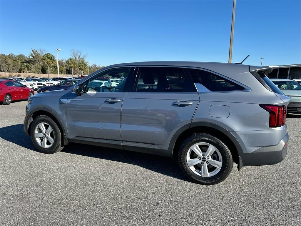 used 2022 Kia Sorento car, priced at $19,990
