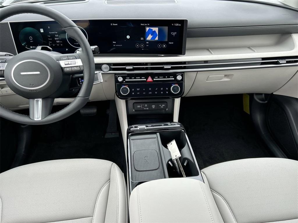 new 2026 Hyundai TUCSON Hybrid car, priced at $42,915