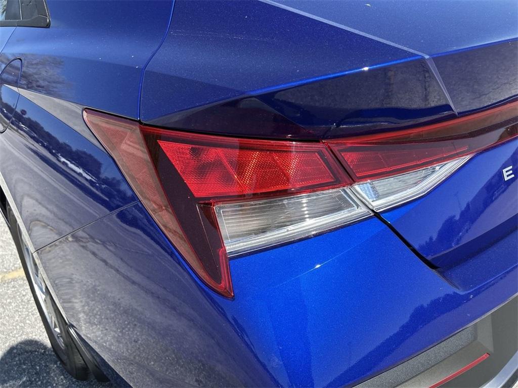 new 2025 Hyundai Elantra car, priced at $21,237