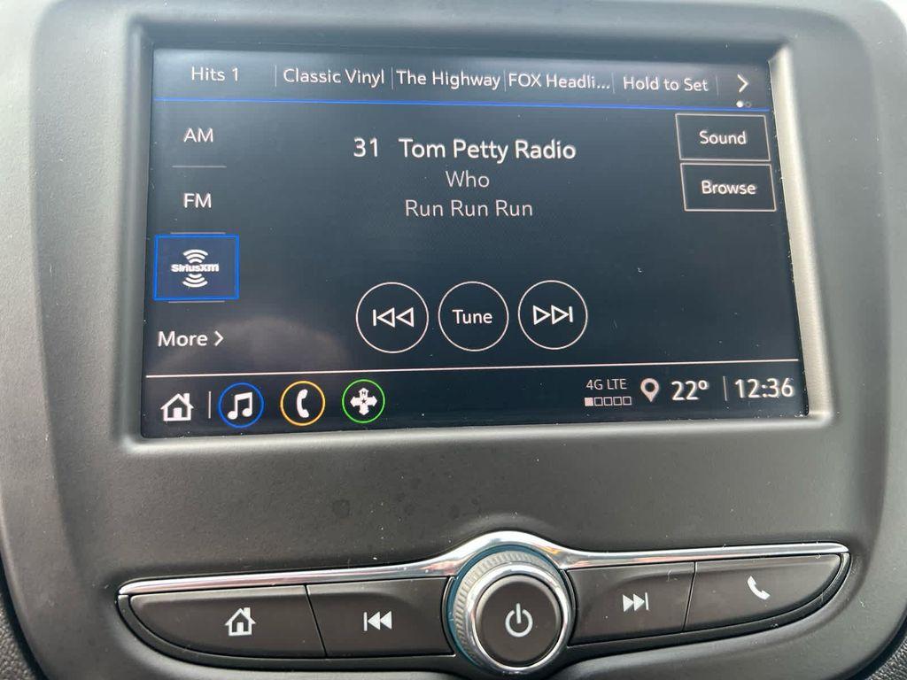 used 2024 Chevrolet Equinox car, priced at $25,752