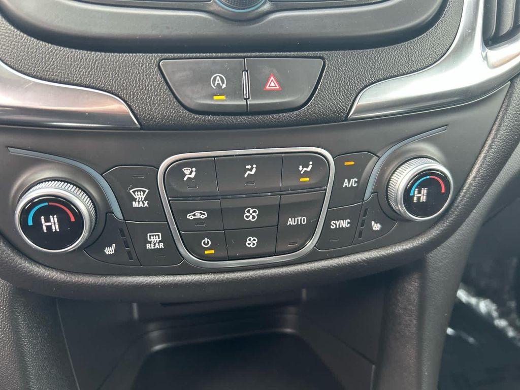 used 2024 Chevrolet Equinox car, priced at $25,752