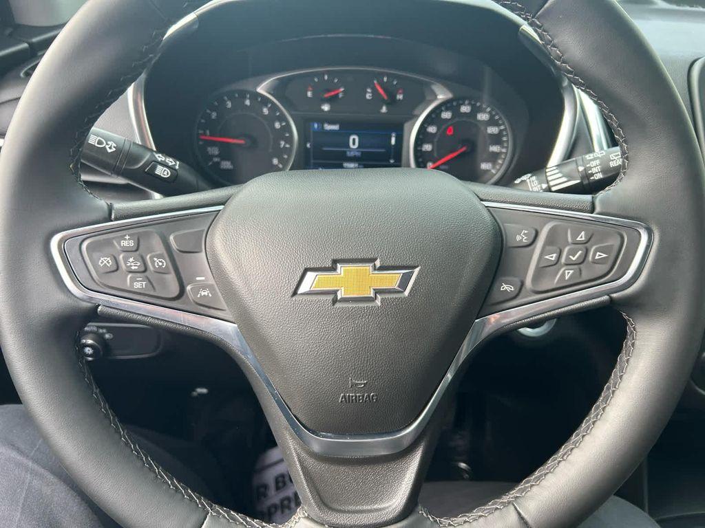 used 2024 Chevrolet Equinox car, priced at $25,752