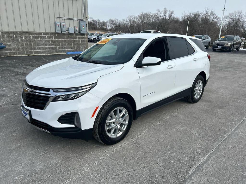 used 2024 Chevrolet Equinox car, priced at $25,752