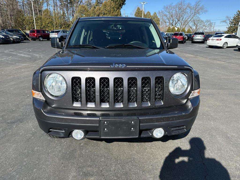 used 2016 Jeep Patriot car
