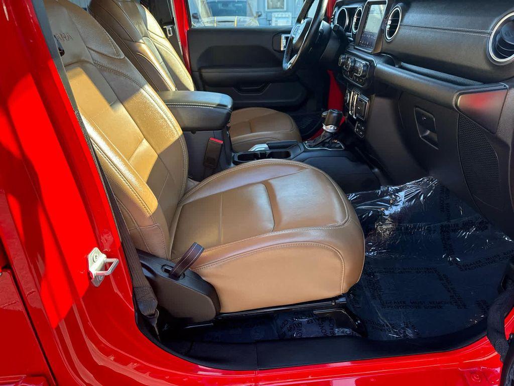 used 2022 Jeep Wrangler Unlimited car, priced at $34,952