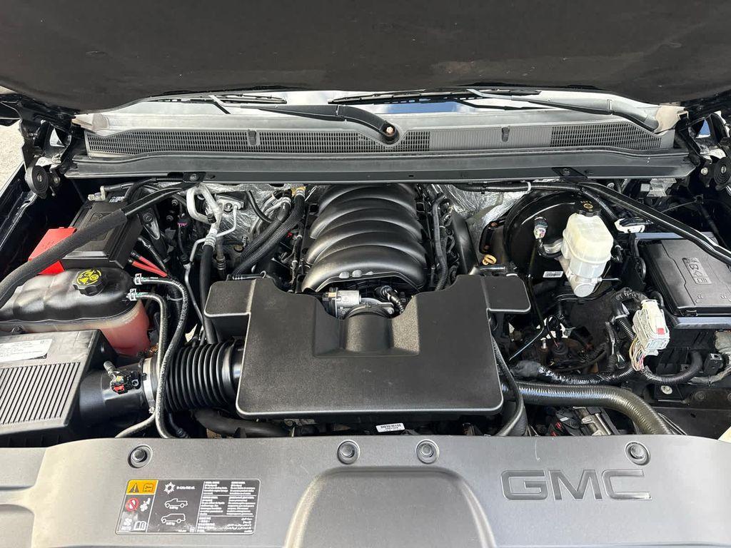 used 2016 GMC Yukon car, priced at $30,301
