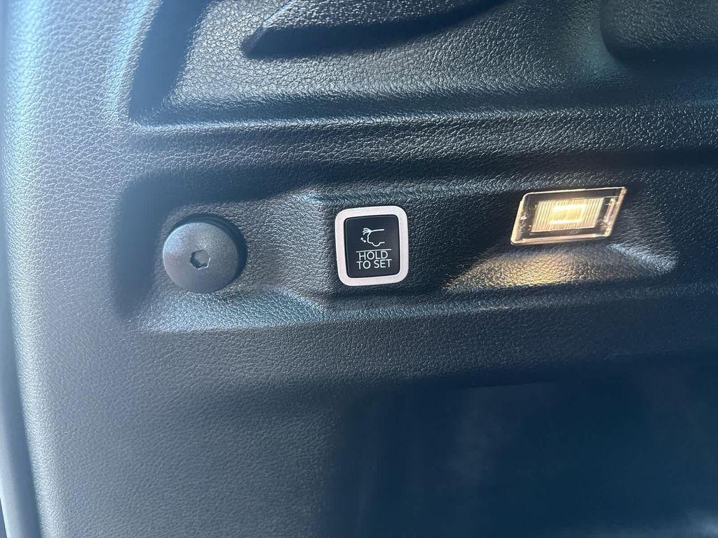 used 2023 Jeep Grand Cherokee L car, priced at $33,952