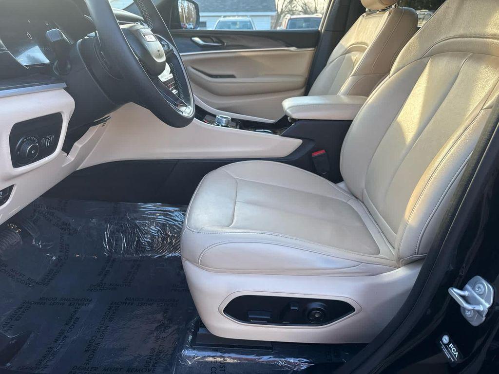 used 2023 Jeep Grand Cherokee L car, priced at $33,952