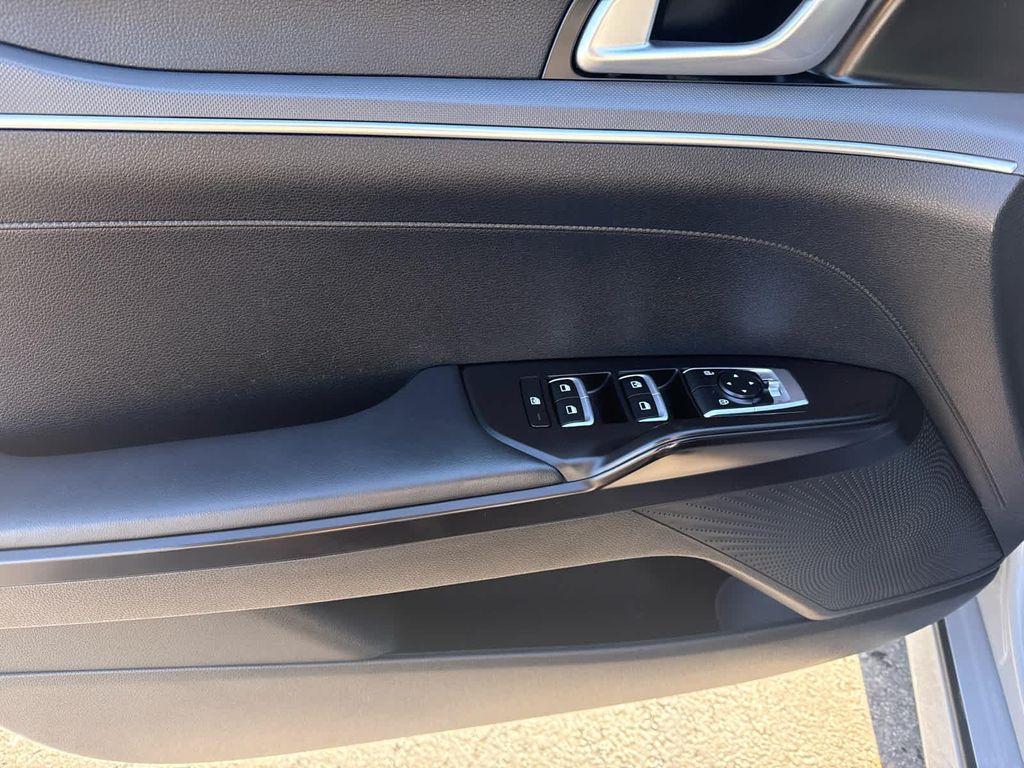 used 2024 Kia K5 car