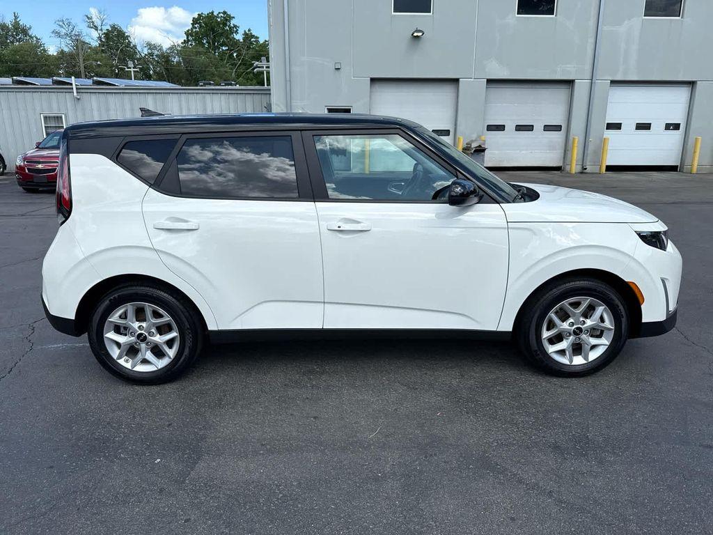 used 2024 Kia Soul car, priced at $20,952
