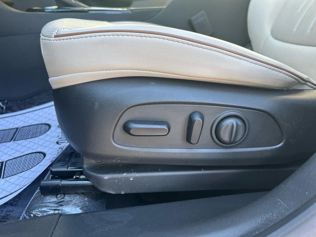 used 2024 Buick Encore GX car, priced at $30,952