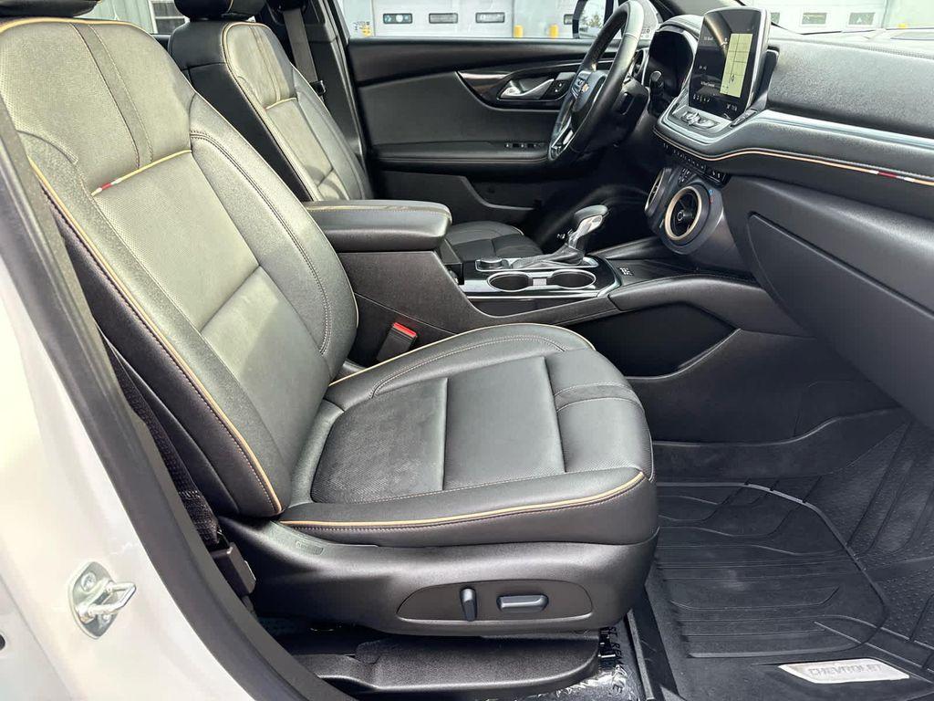 used 2024 Chevrolet Blazer car, priced at $37,952