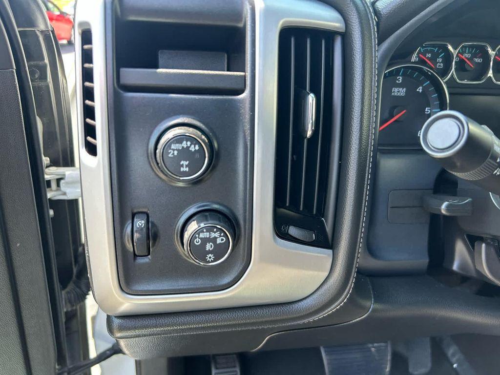 used 2018 GMC Sierra 1500 car, priced at $30,301