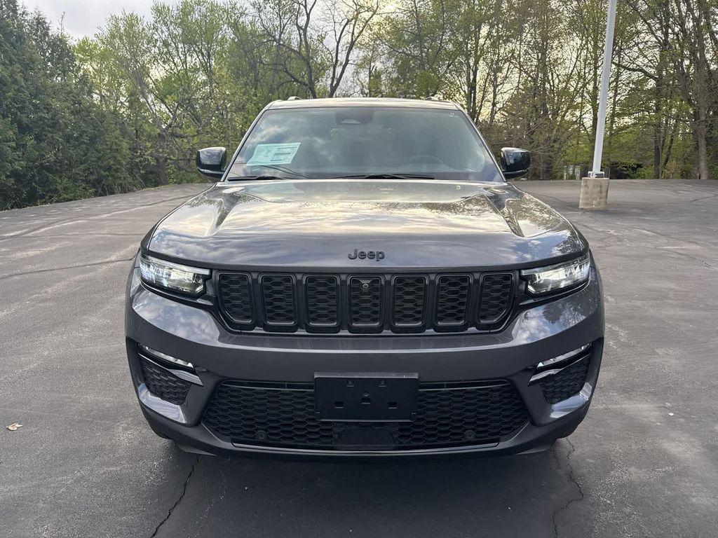 used 2024 Jeep Grand Cherokee car, priced at $40,952