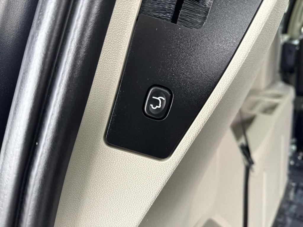 used 2015 Chrysler Town & Country car, priced at $11,952