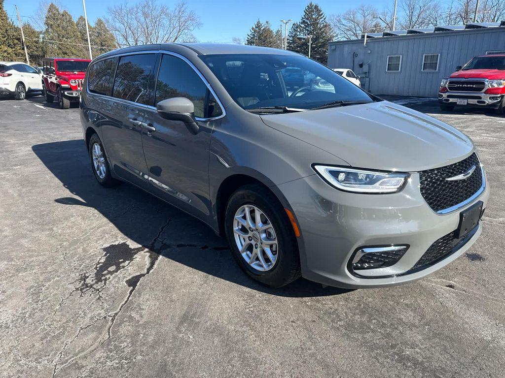 used 2023 Chrysler Pacifica car, priced at $26,952