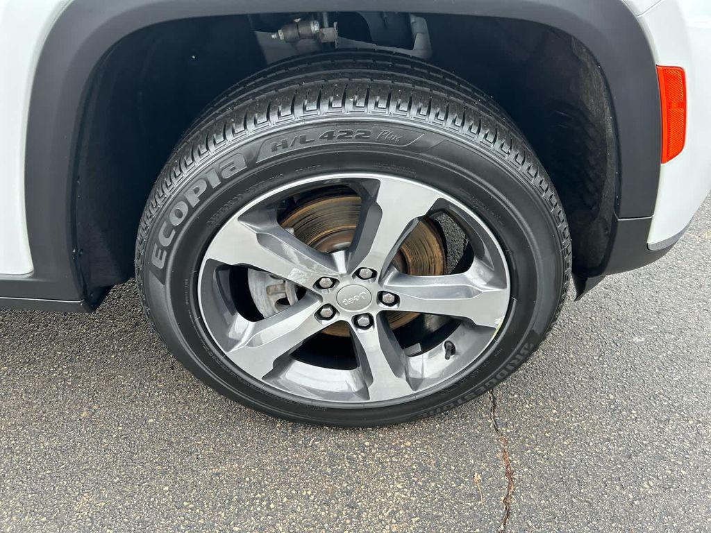 used 2023 Jeep Grand Cherokee L car, priced at $34,452
