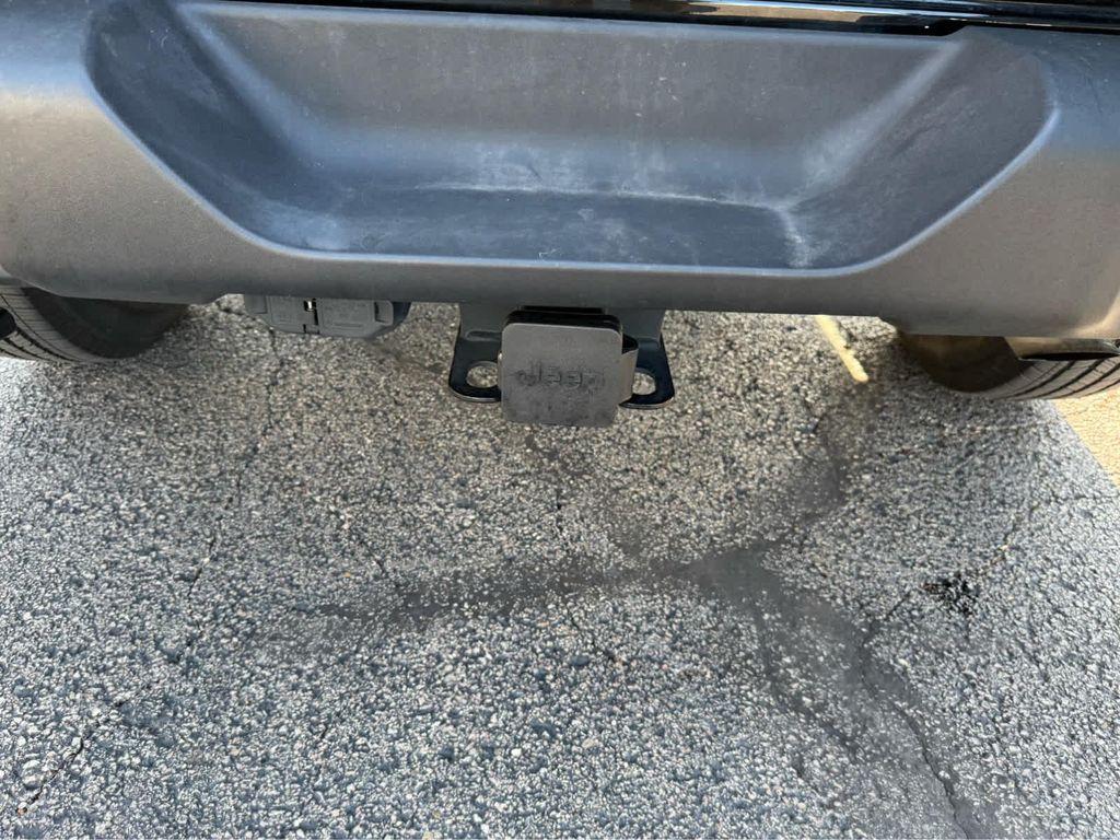 used 2021 Jeep Wrangler Unlimited car, priced at $32,952