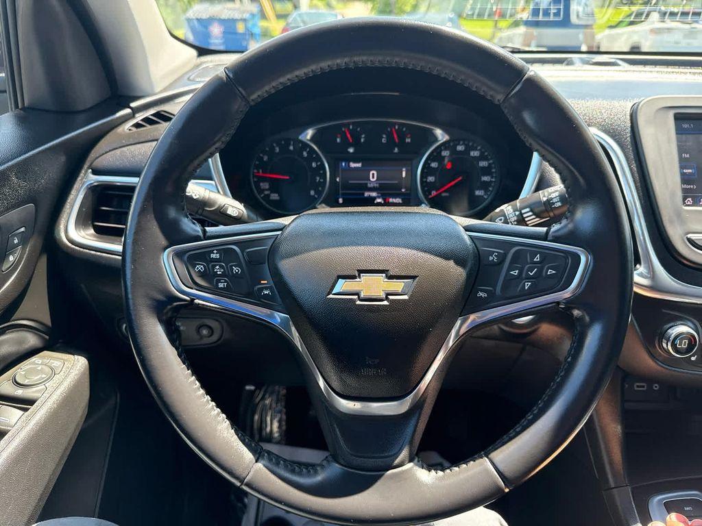 used 2021 Chevrolet Equinox car, priced at $23,801