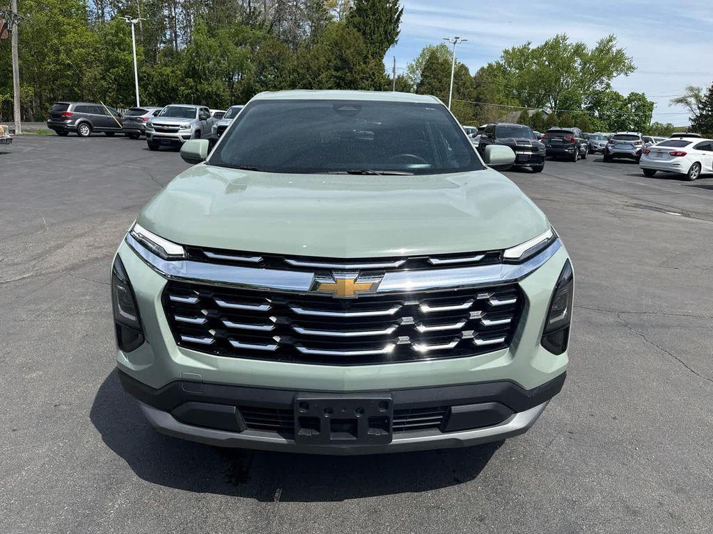 used 2026 Chevrolet Equinox car, priced at $31,301