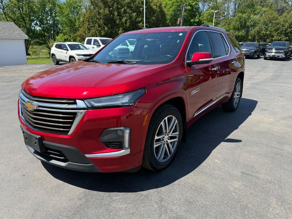 used 2023 Chevrolet Traverse car, priced at $32,301