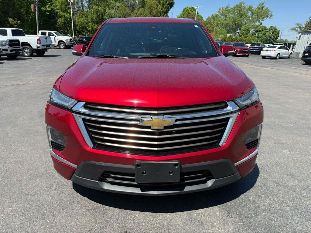 used 2023 Chevrolet Traverse car, priced at $32,301