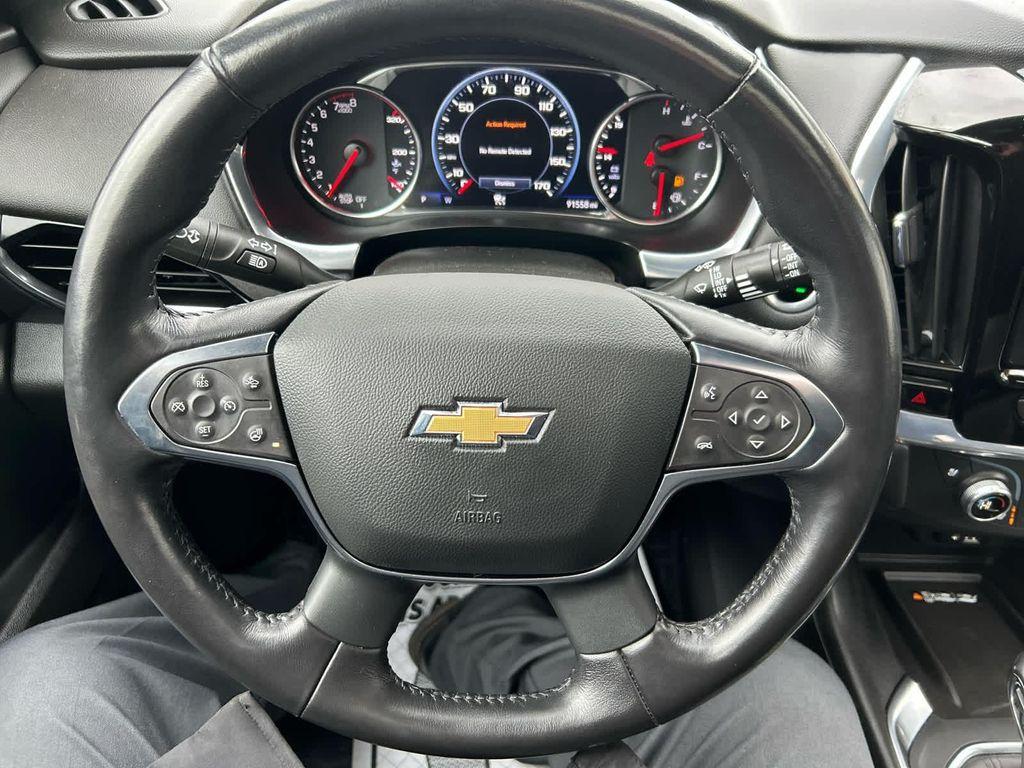 used 2022 Chevrolet Traverse car, priced at $28,952