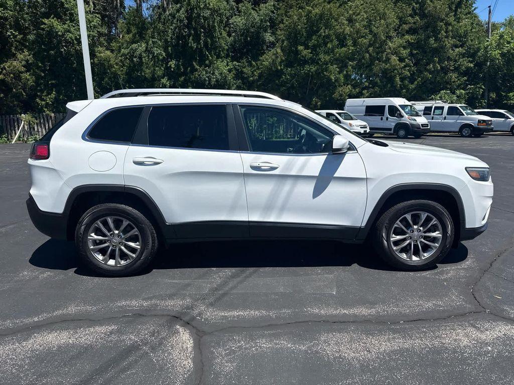 used 2019 Jeep Cherokee car, priced at $17,101