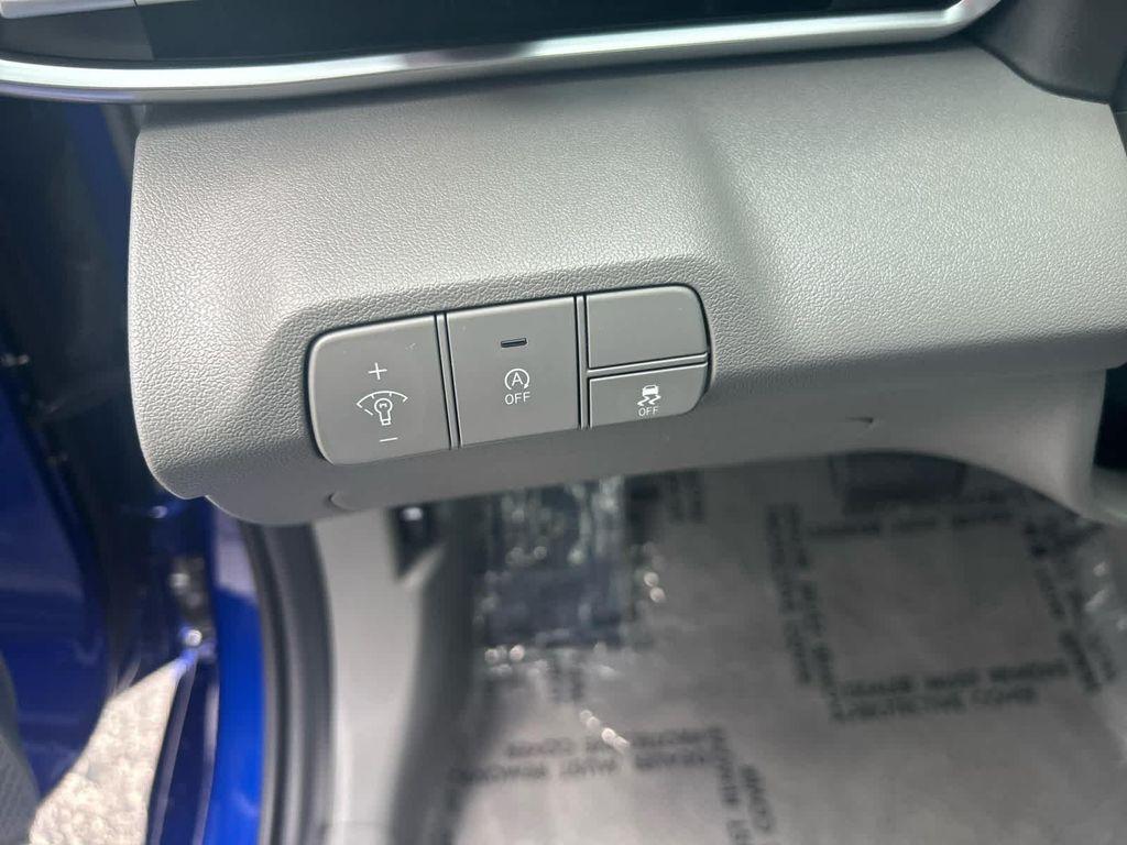 used 2024 Hyundai Elantra car, priced at $21,952