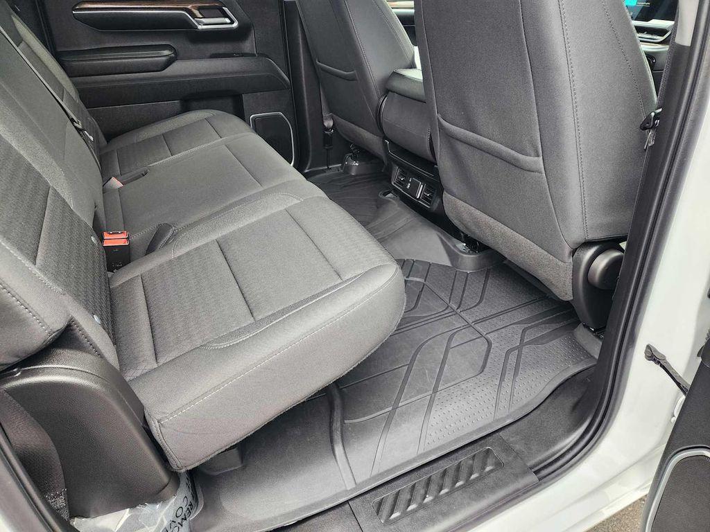 used 2023 Chevrolet Silverado 1500 car, priced at $39,952