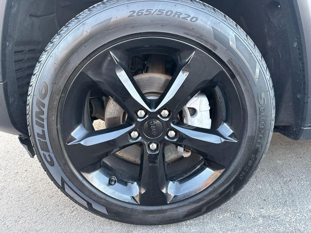 used 2023 Jeep Grand Cherokee car, priced at $26,952