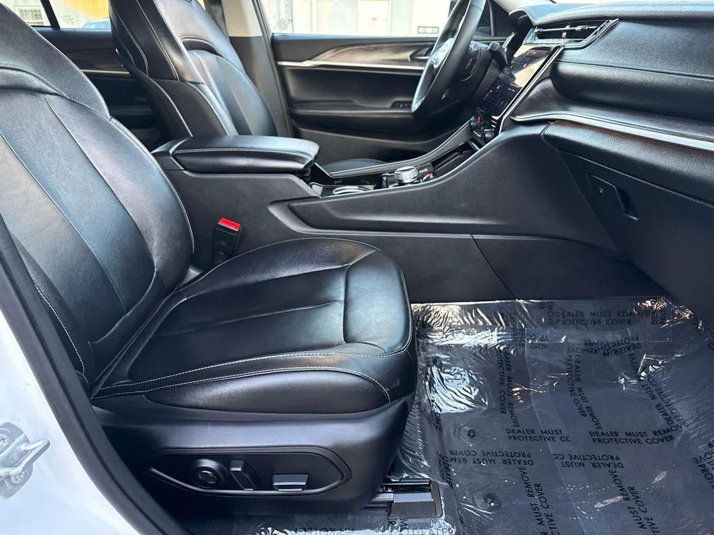 used 2023 Jeep Grand Cherokee car, priced at $26,952