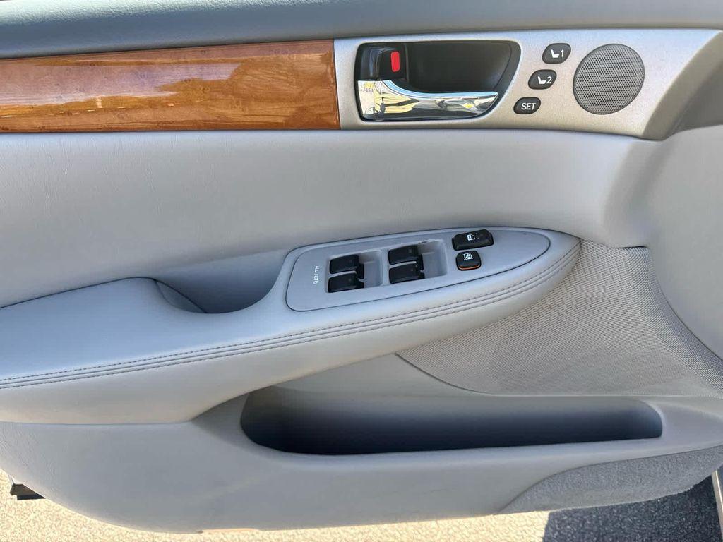 used 2006 Lexus ES 330 car, priced at $6,952