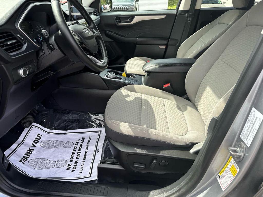 used 2022 Ford Escape car, priced at $20,952