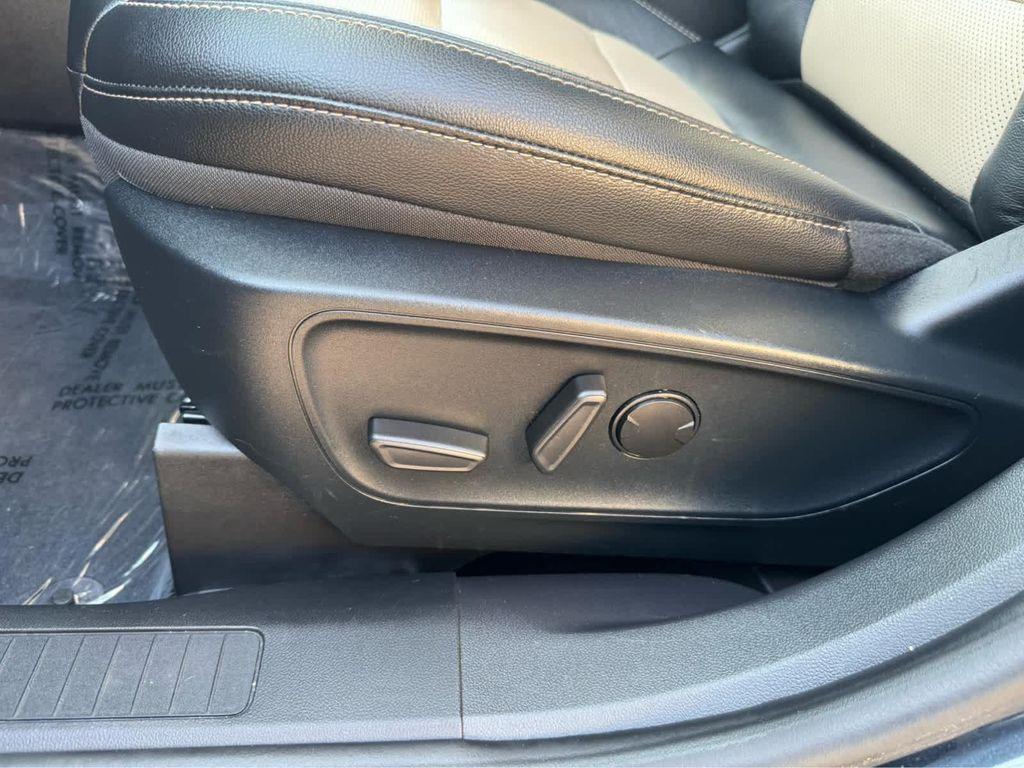 used 2022 Ford Escape car, priced at $28,952