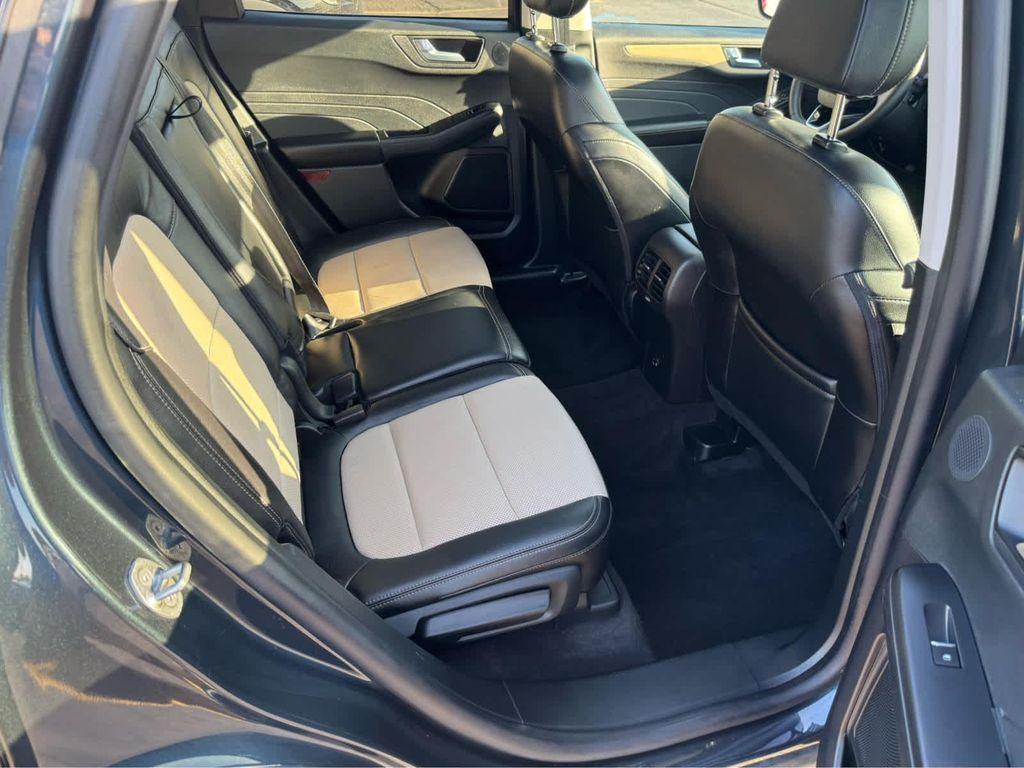 used 2022 Ford Escape car, priced at $28,952