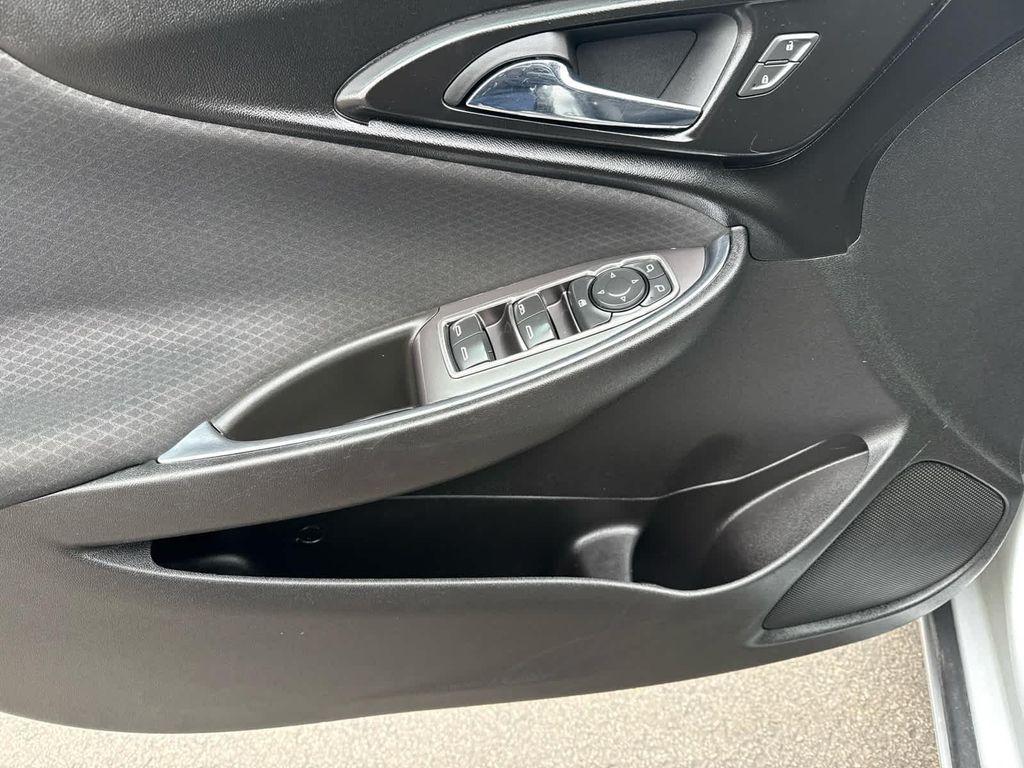 used 2018 Chevrolet Malibu car, priced at $13,452