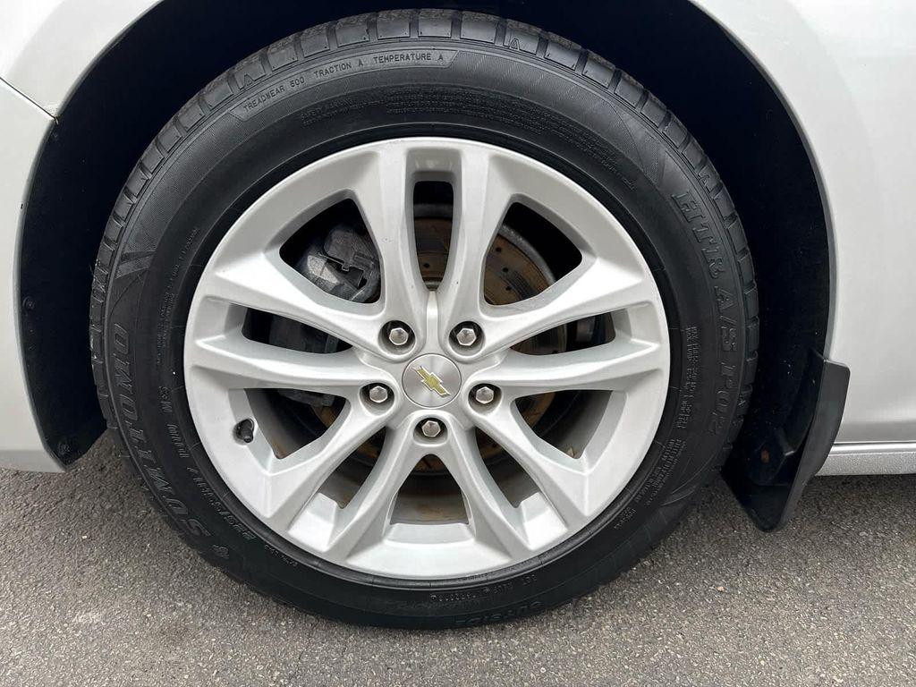 used 2018 Chevrolet Malibu car, priced at $13,452