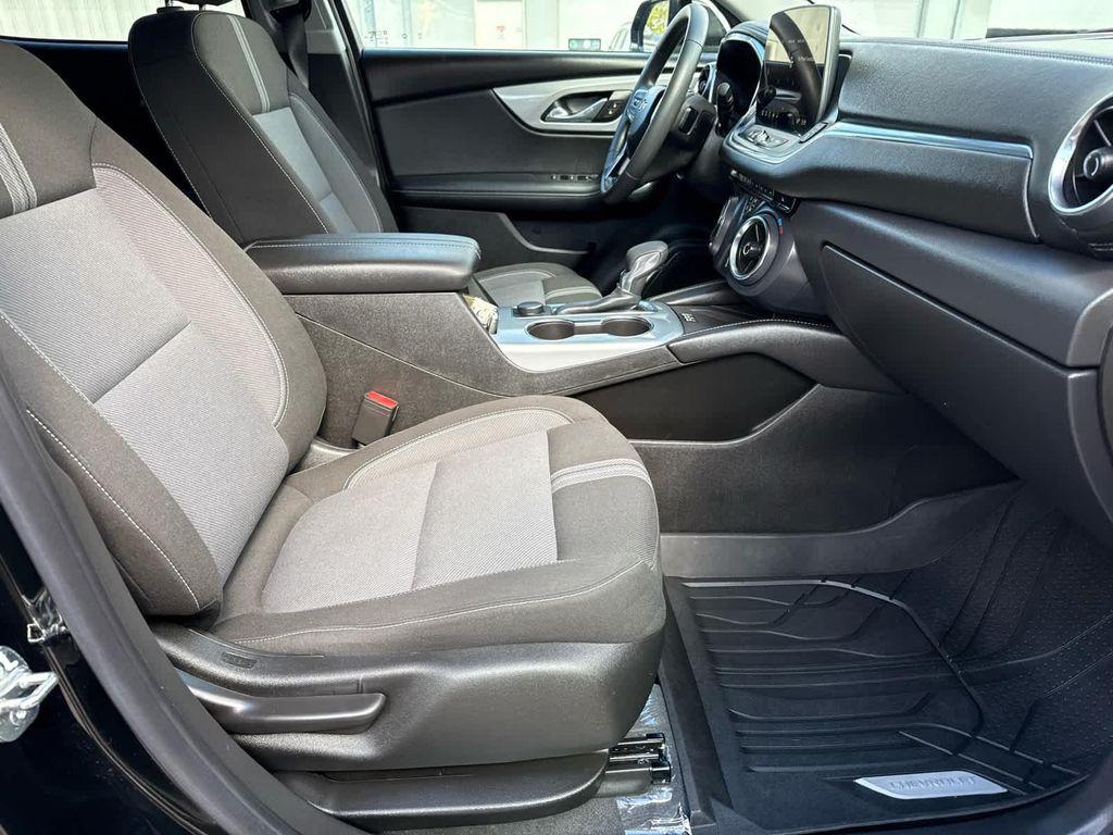 used 2024 Chevrolet Blazer car, priced at $32,301