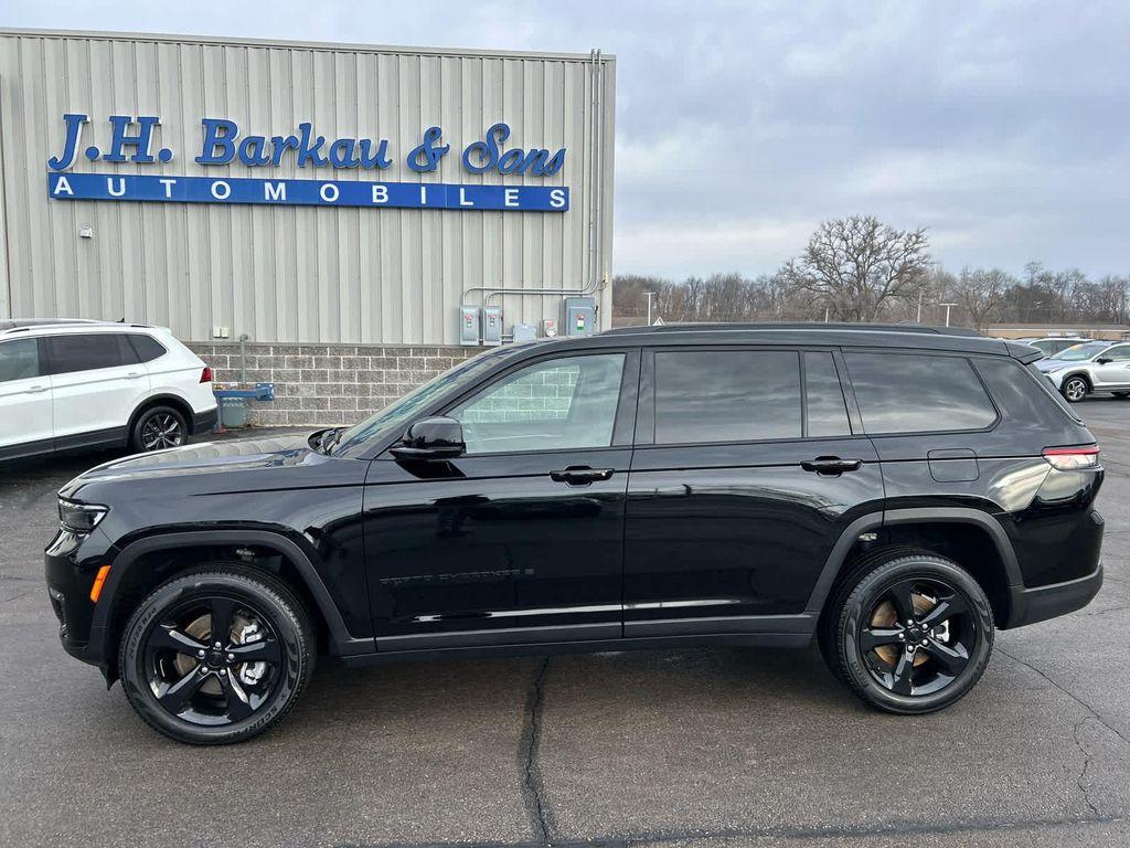 used 2023 Jeep Grand Cherokee L car, priced at $32,952