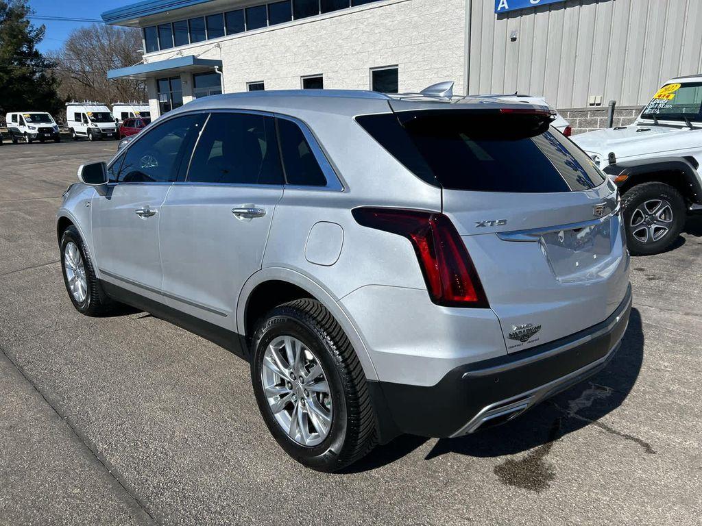 used 2020 Cadillac XT5 car, priced at $24,452