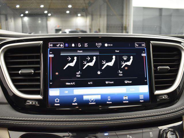 used 2023 Chrysler Pacifica Hybrid car, priced at $20,895