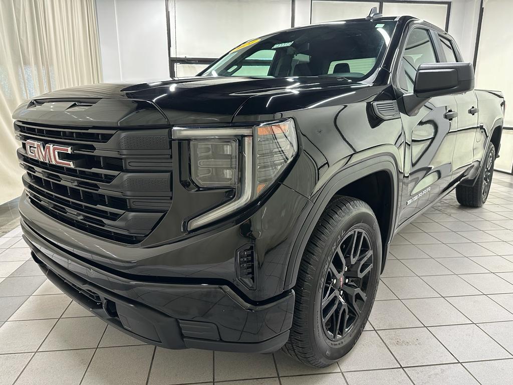 used 2024 GMC Sierra 1500 car, priced at $36,568