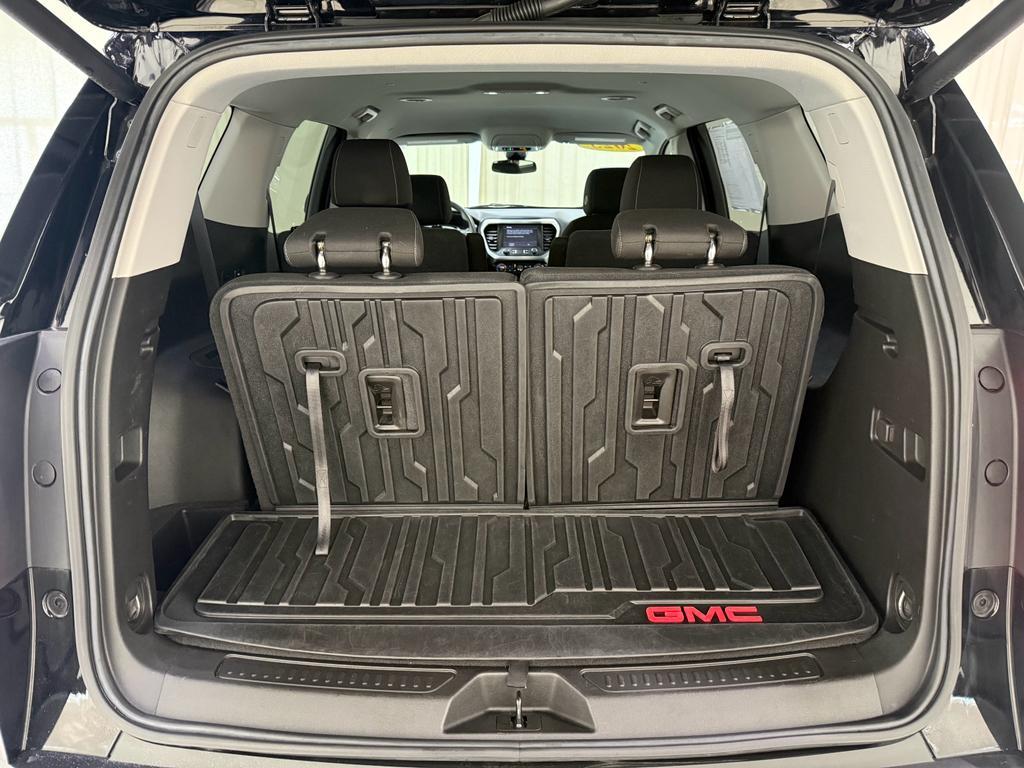 used 2023 GMC Acadia car, priced at $31,126