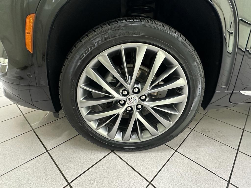 used 2025 Buick Enclave car, priced at $49,234