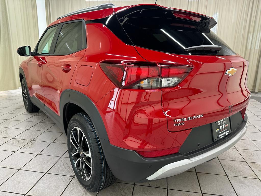 new 2026 Chevrolet TrailBlazer car, priced at $29,400