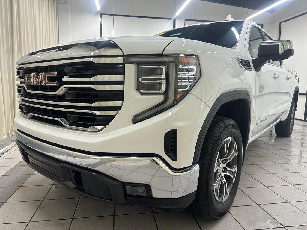 used 2025 GMC Sierra 1500 car, priced at $44,988