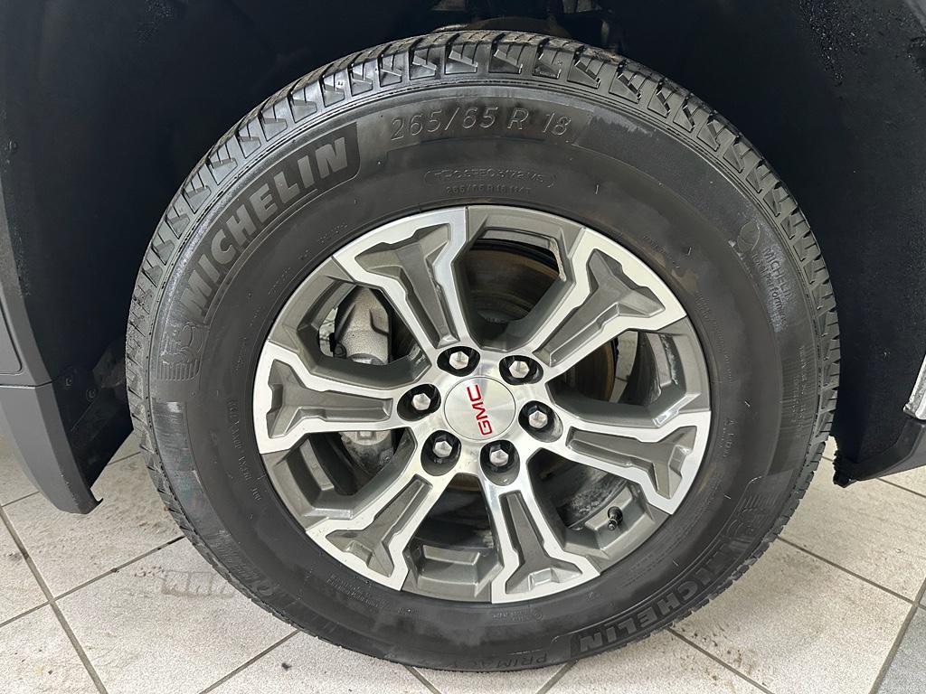 used 2025 GMC Sierra 1500 car, priced at $43,885