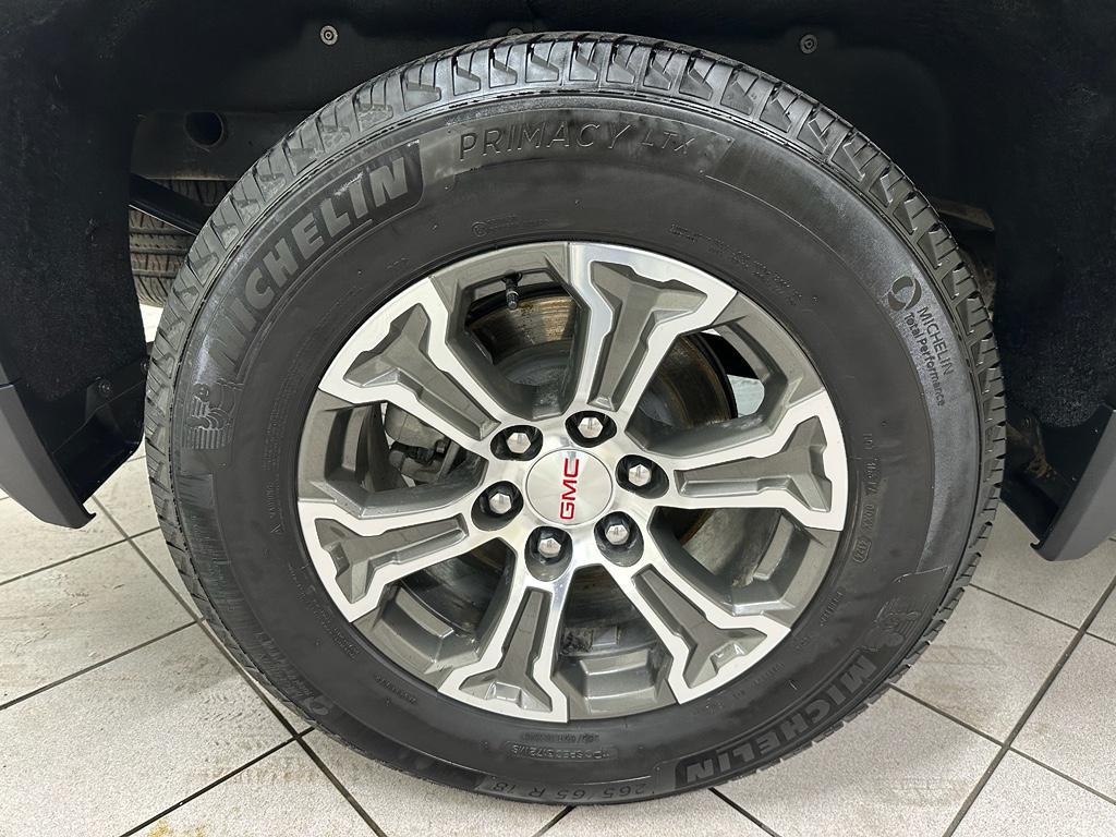 used 2025 GMC Sierra 1500 car, priced at $43,885