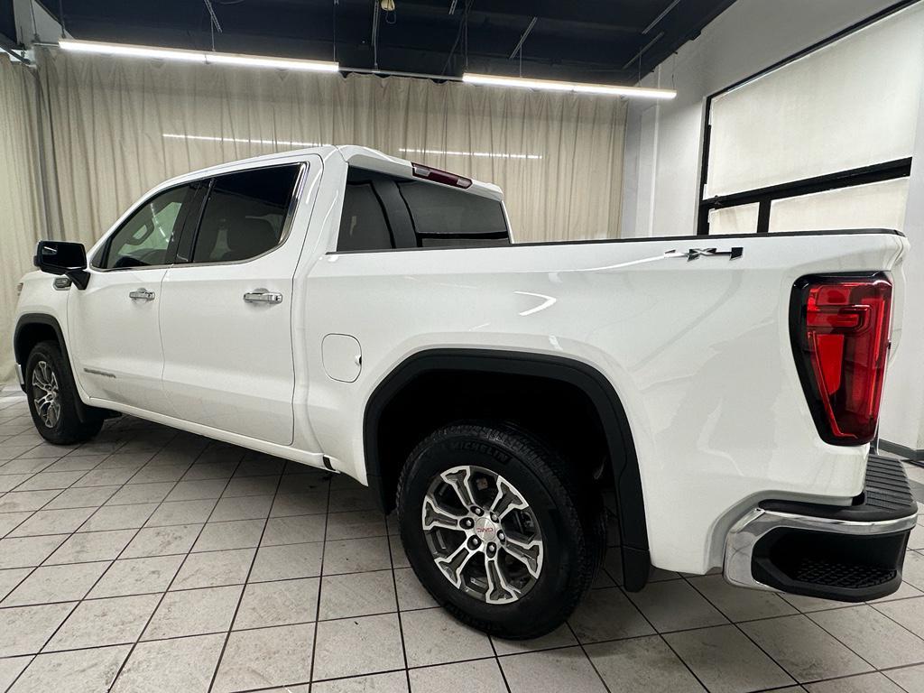 used 2025 GMC Sierra 1500 car, priced at $43,885